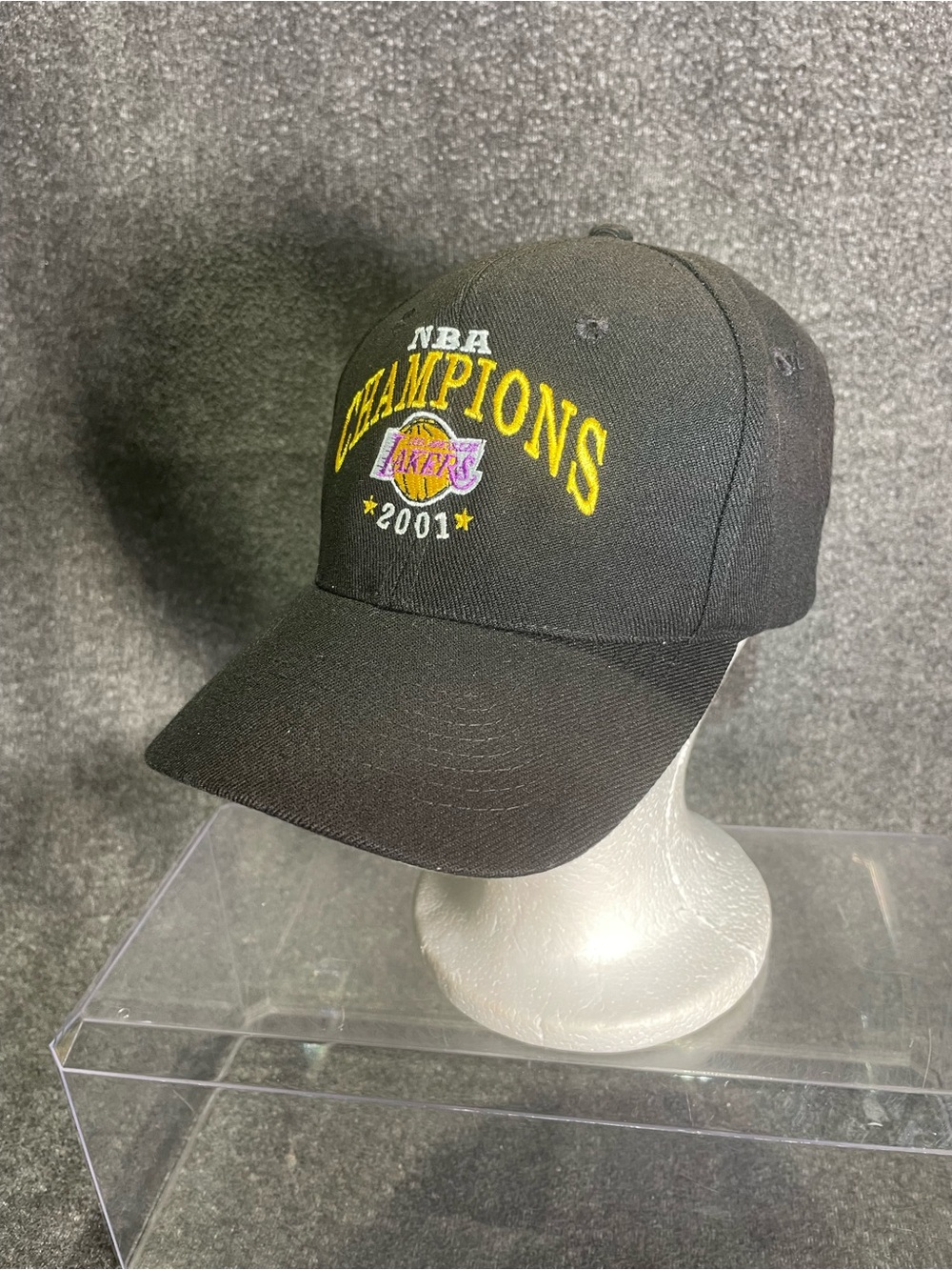Vintage Los Angeles Lakers 2001 NBA Champions Snapback Hat KC Caps Capco Sports